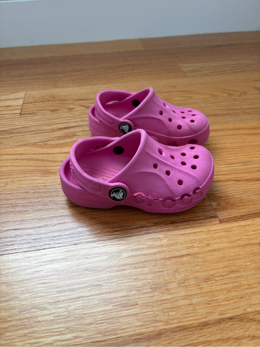 CROCS Kids Classic Clog - Bright Pink